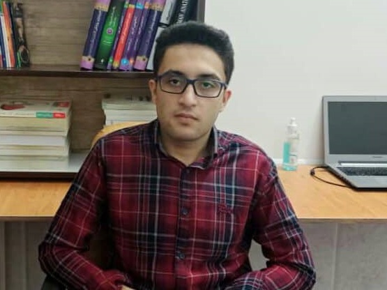 علی رحمانیان رتبه‌ی 8 تجربی