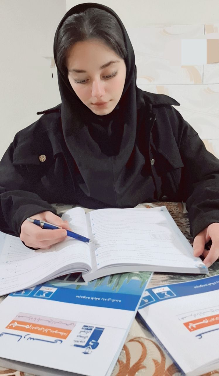 گفتگو با یاسمن رجبی تراز برتر از شهراسلام آباد غرب