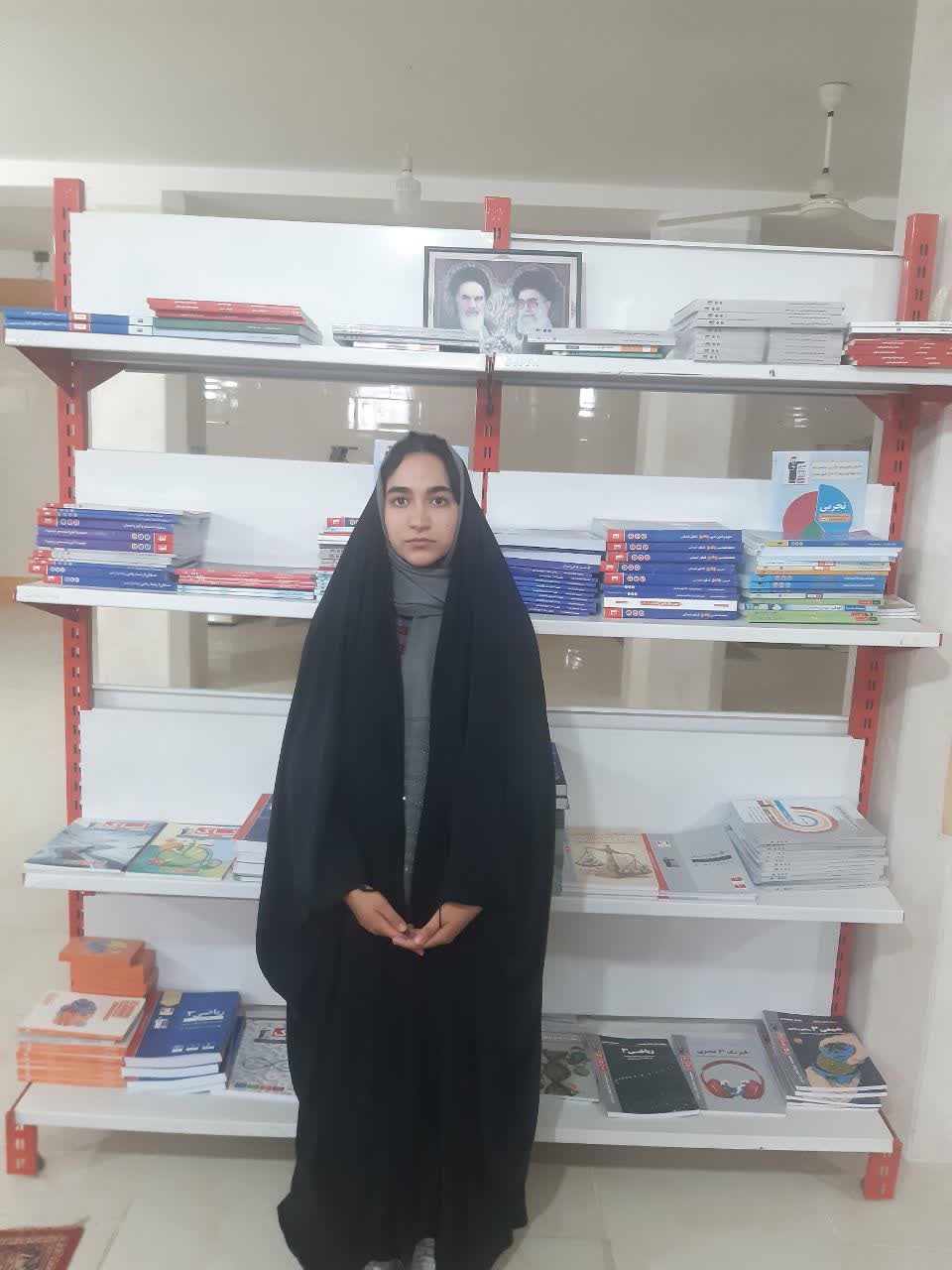 گفت و گو با عارفه باقری قبولی دانشگاه فرهنگیان از انار