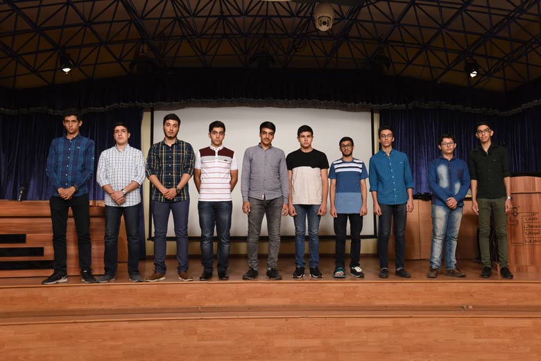 دانش‌آموزانی که از سوم، چهارم و پنجم دبستان به کانون آمدند و در آزمون تیزهوشان، نمونه‌دولتی نهمی‌ها قبول شدند.