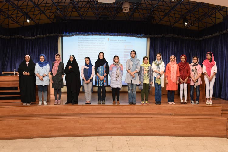 دانشآموزانی که از سالهای دوم، سوم یا چهارم دبستان در آزمونهای کانون شرکت میکردند و موفق به قبولی در آزمون تیزهوشان شدند. دانشآموزانی که از سالهای دوم، سوم یا چهارم دبستان در آزمونهای کانون شرکت میکردند و موفق به قبولی در آزمون تیزهوشان شدند.