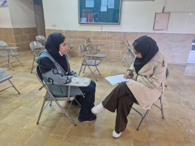 مصاحبه با سحر مرادی پور قهرمان پیشرفت دهم تجربی از شهرکرد