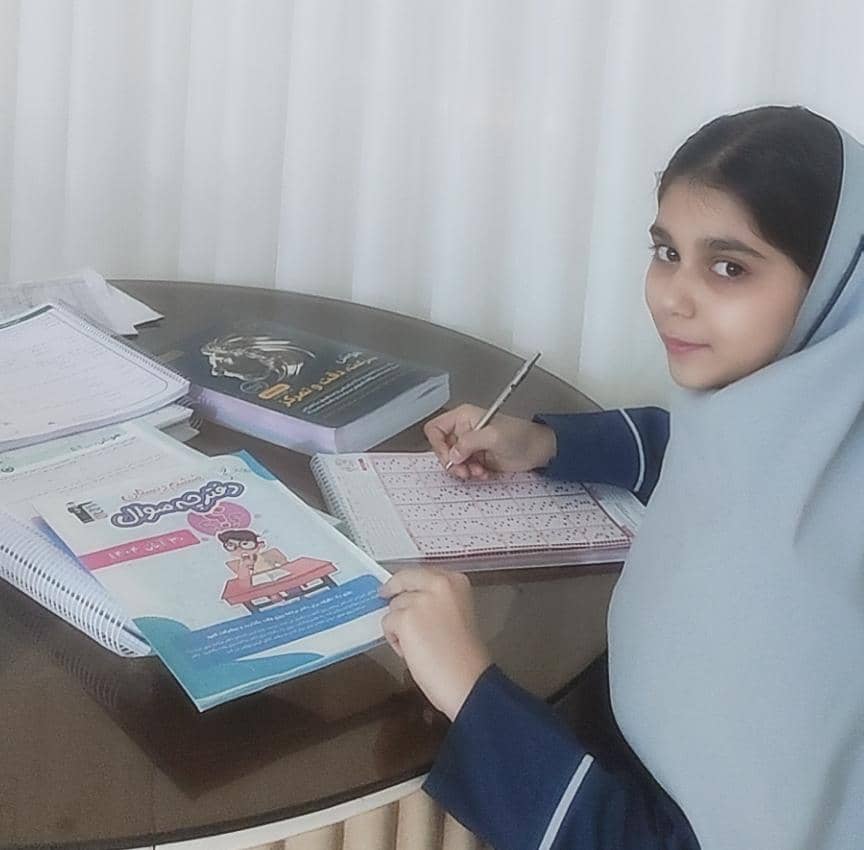 مصاحبه با عسل الماسی؛ دانش‌آموز پایه ششم از شیراز
