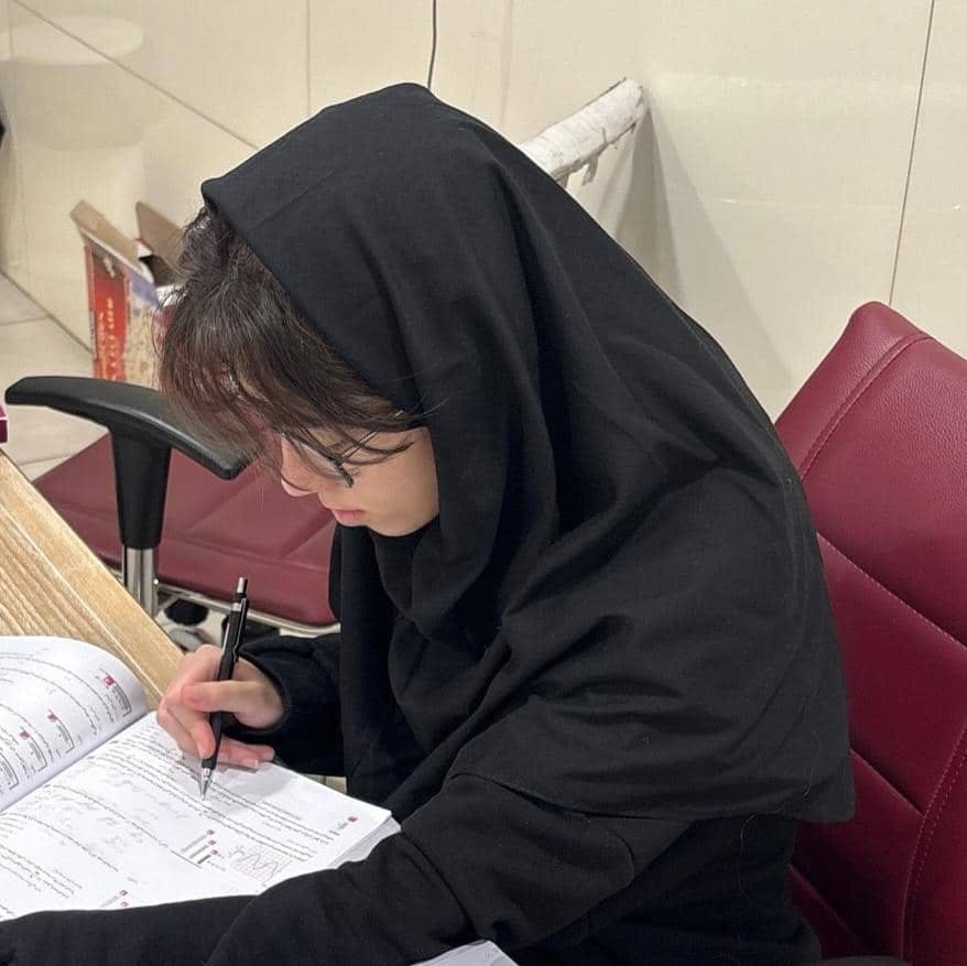 مصاحبه با فاطمه حریفی؛ دانش‌آموز پایه دوازدهم تجربی از شیراز