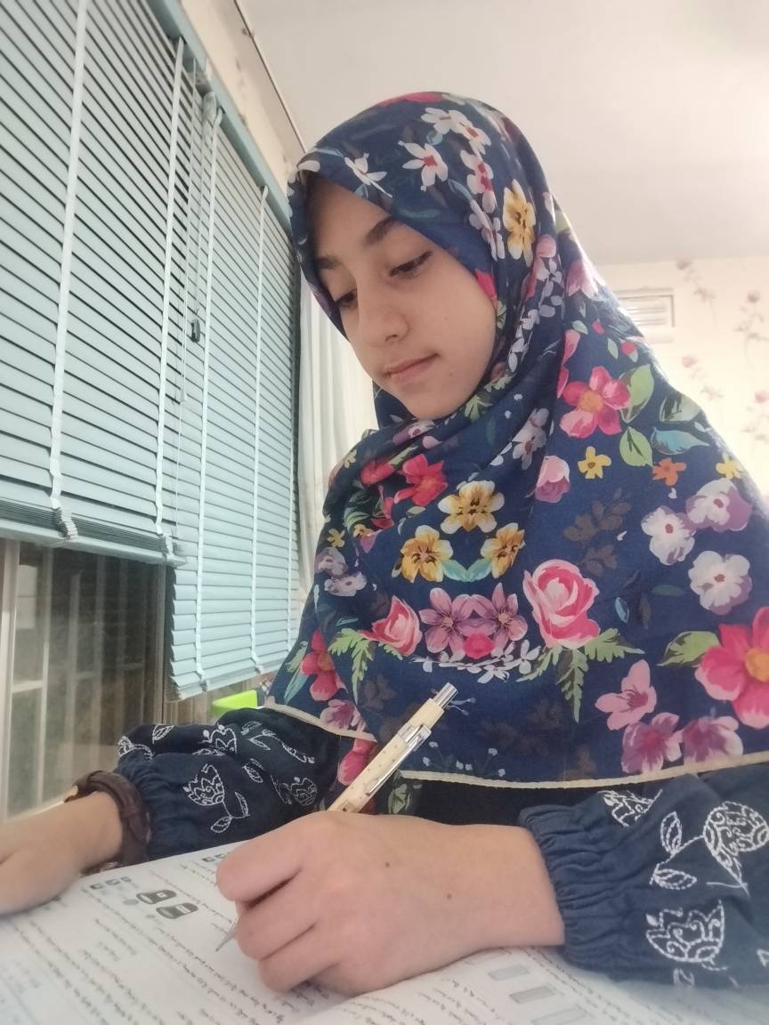 مصاحبه با ثنا زارعی؛ دانش‌آموز پایه ششم از شیراز