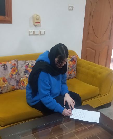 گفتگو با صابره ستارزاده دانش آموز دوازدهم تجربی-قهرمان پاییز