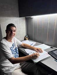 ماهان ضمیری: تعادل بین عمومی و اختصاصی ایجاد کرده ام