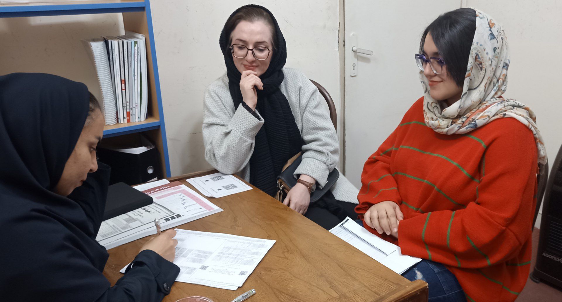 گفتگو با پرنیان سادات کیا قهرمان تابستان دوازدهم تجربی از سمنان