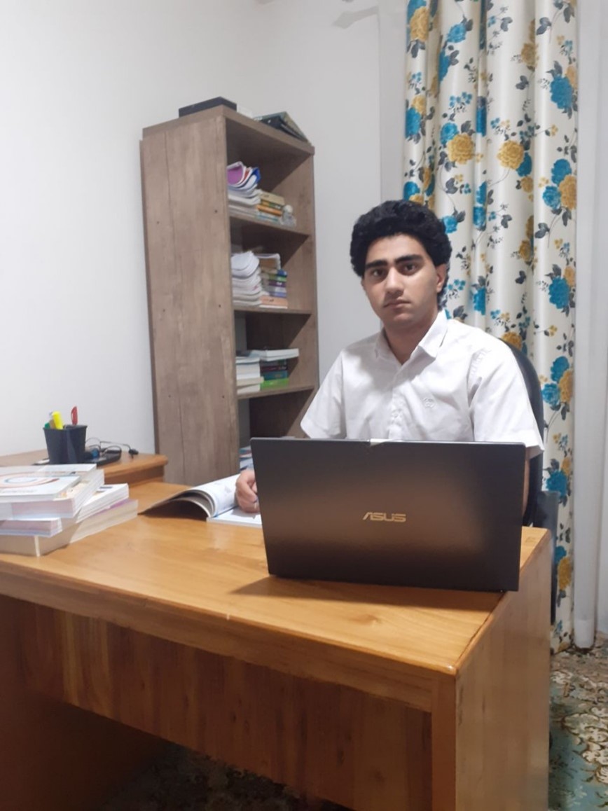 روش مطالعه ایلیا مرادی؛ قهرمان پیشرفت، در حسابان و فیزیک