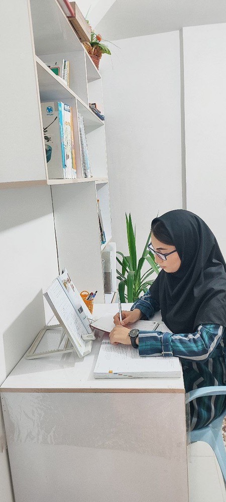 گفتگو با پریناز بابایی؛رتبه 2810 منطقه 3 تجربی، قبولی داروسازی