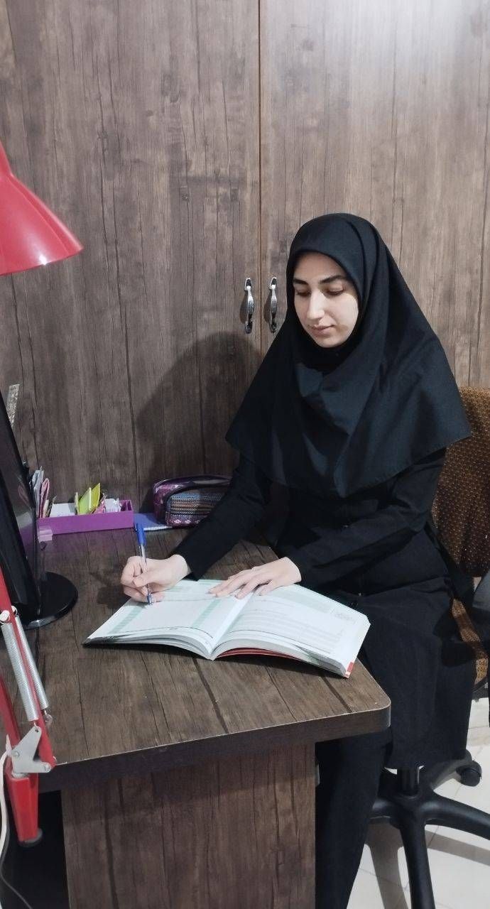 ریحانه بابایی: از رتبه 75 کنکور تا حسابداری دانشگاه ولیعصر تهران