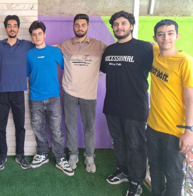 گفتوگو با امیر کسری پارسانیارتبه 332 قبولی مهندسی برق خواجه نصیر