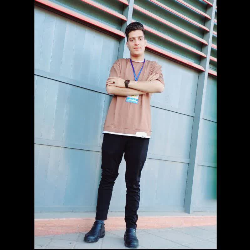 از دانش آموز کانون بودن تا با دانش آموز کانون بودن