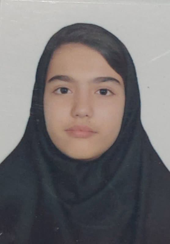 گفتگو با آرزو زارع پایه دوازدهم انسانی با 600 پاسخ صحیح