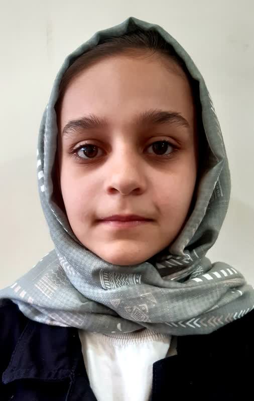 گفتگو با حدیث آشکار قهرمان پیشرفت پایه ششم