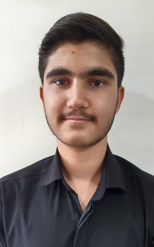 گفتگو با ابوالفضل علیزاده دانش آموز پایه نهم قهرمان تابستان