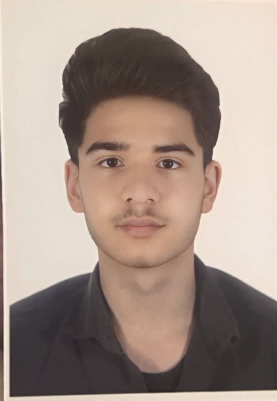 گفتگو با مهدی زنگنه دانش آموز پایه یازدهم انسانی قهرمان پیشرفت