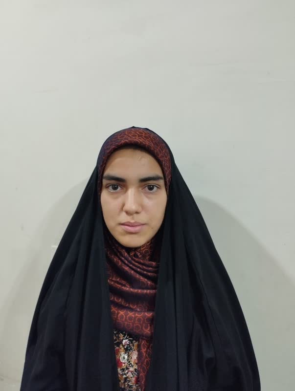 گفتگوبا سیده خدیجه رحیمی قهرمان پیشرفت