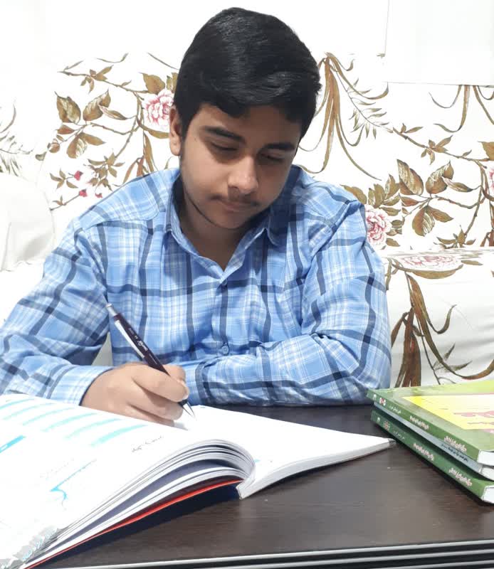 گفت و گو با امیرحسین علیمردانی ؛قهرمان پیوستگی پایه هشتم