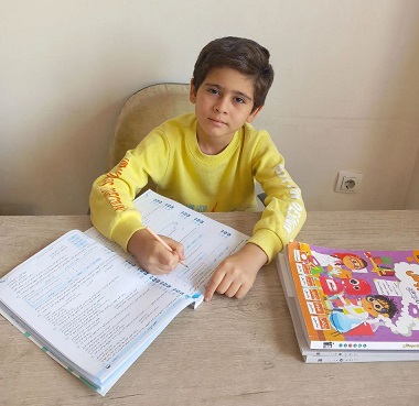 گفتگو با محمد طاها عیسی پور : قهرمان پیوستگی پایه سوم دبستان