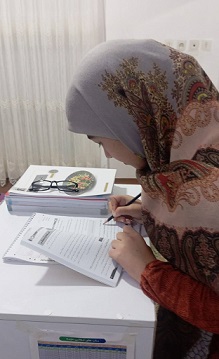 گفتگو با کیمیا بهنام فر : قهرمان پیوستگی  پایه دوازدهم انسانی