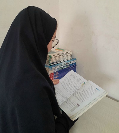 گفتگو با نفیسه رونقی : قهرمان پیوستگی پایه دوازدهم انسانی