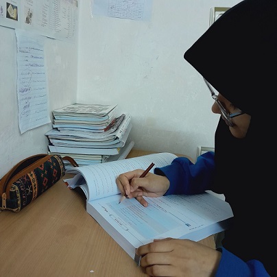 گفتگو با ملیکا علاقی : قهرمان پیوستگی  پایه دوازدهم انسانی