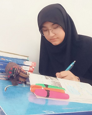 گفتگو با راحله شمشادی : قهرمان پیوستگی پایه دوازدهم انسانی