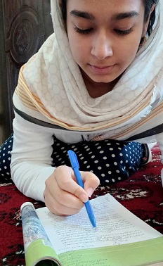 گفتگو با عابده اعجمی : قهرمان پیوستگی پایه یازدهم انسانی