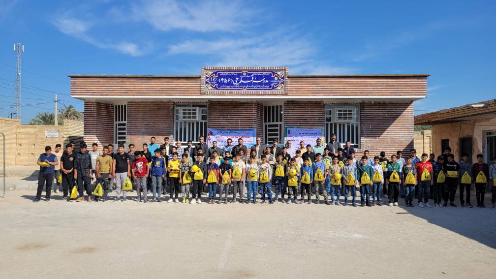 قطار افتتاح مدارس خوزستان به 6 مدرسه شادگان رسید