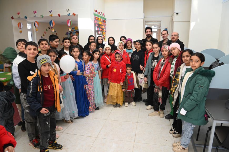 بازگشایی کتابخانه تجهیزشده ابراهیم ستوده در حسین‌آباد سنندج