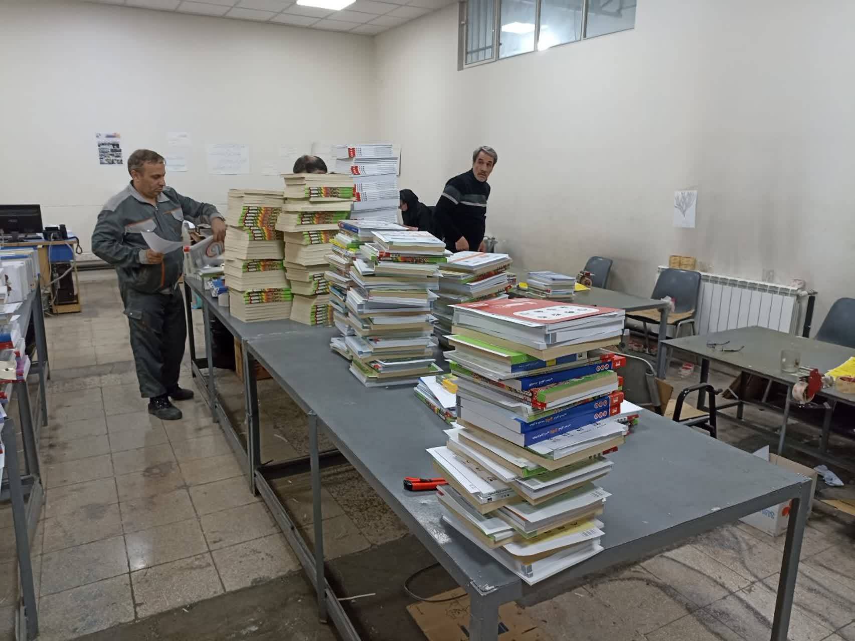 آغاز ارسال کتاب‌های پرتکرار و نوروز به دانش‌آموزان بورسیه‌