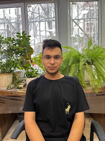 گفتگوی امیرحسین دودانگه با سروش نجفی قبولی علوم کامپیوتر شریف