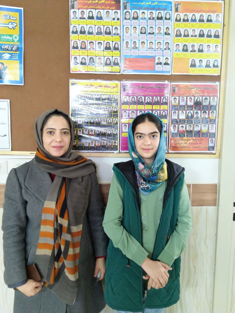 گفت وگو با هیلا رستمی ; عضو قهرمانان پاییز قلم چی نمایندگی ابهر