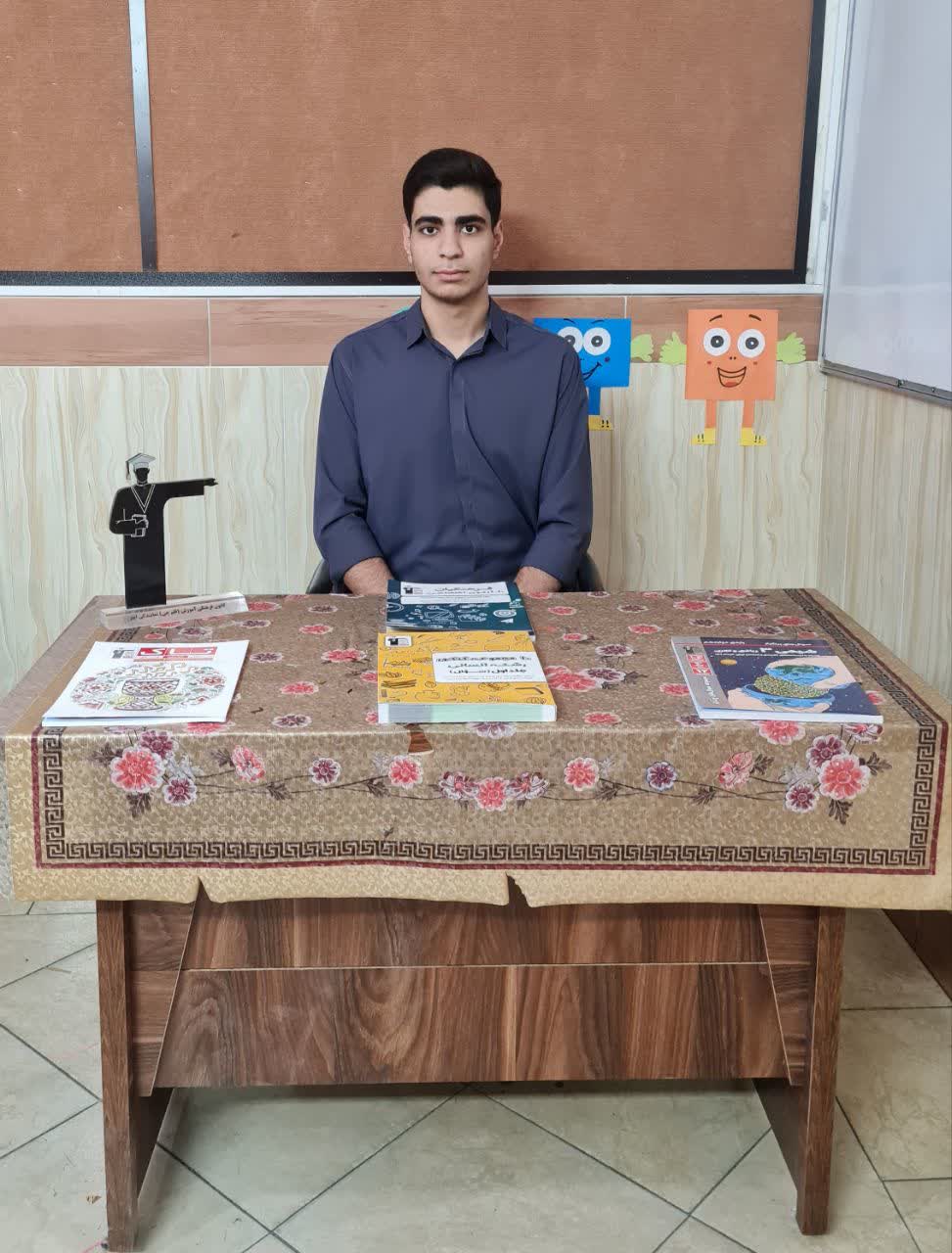 گفت وگو با امید حاجیخانی ; پذیرفته شده دانشگاه فرهنگیان