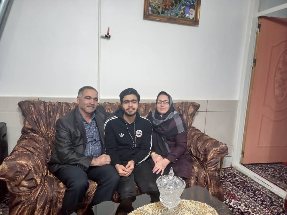 گفت و گوی  ملیحه قدیری با قهرمان پیوستگی: محمدرضا عباس زاده