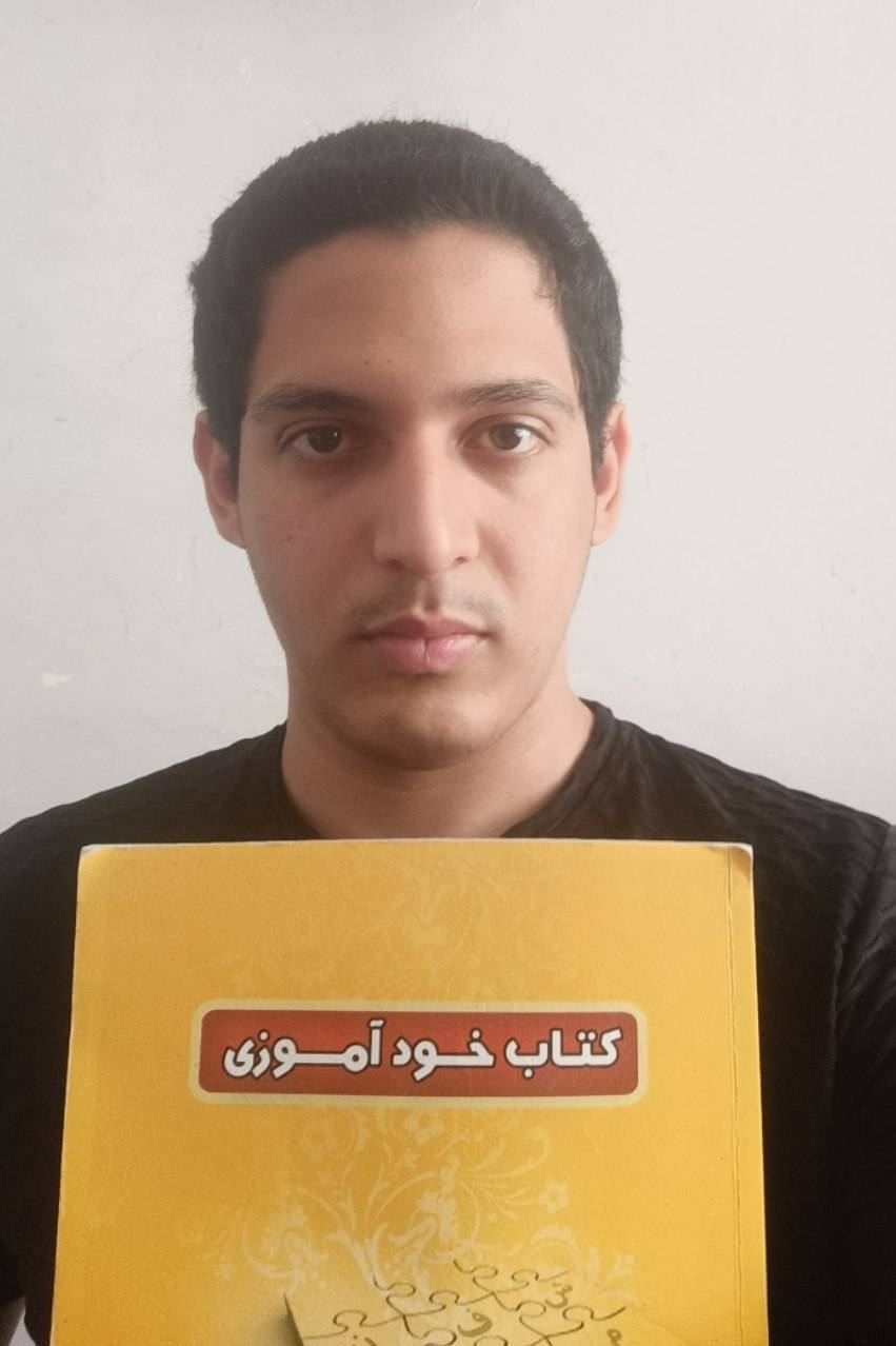 گفتگو با عباس کریمی ازاد  قهرمان پیشرفت و برتر دوازدهم از مشهد