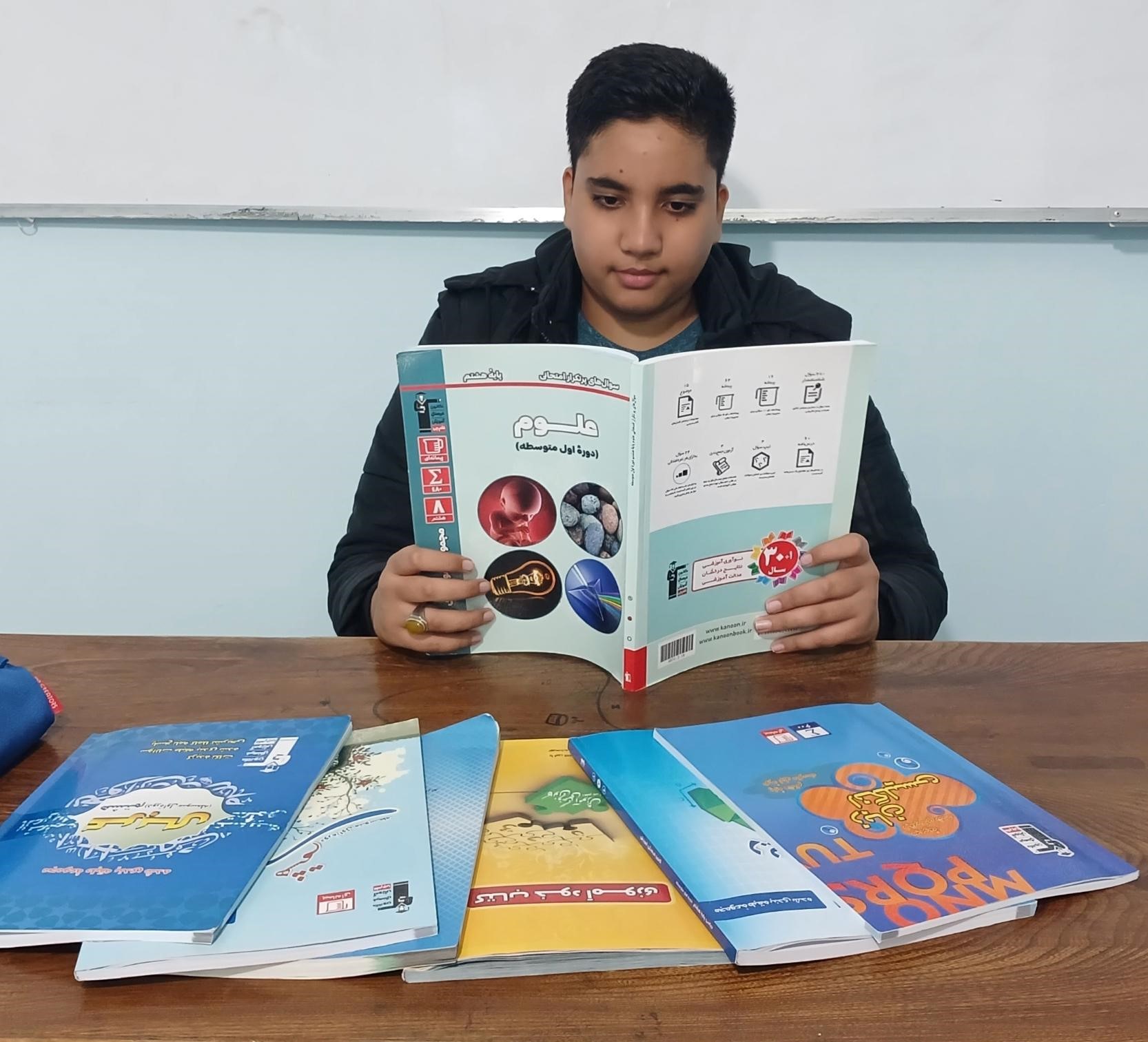 ابوالفضل اسپلانی : دلیل موفقیتم، با برنامه و مستمر درس خواندن است