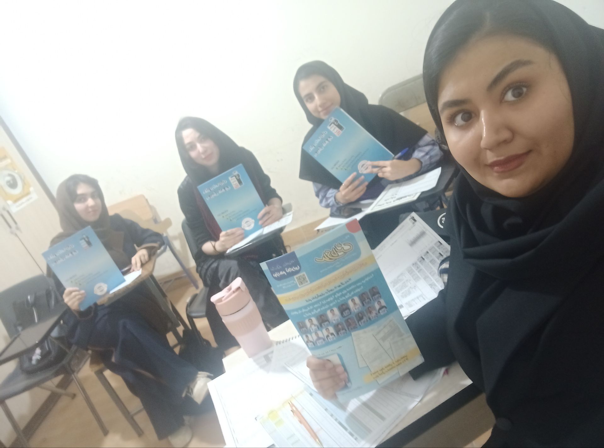 گفتگو با محدثه شجاعی- پشتیبان قهرمان پیشرفت درسی پایه کنکوری