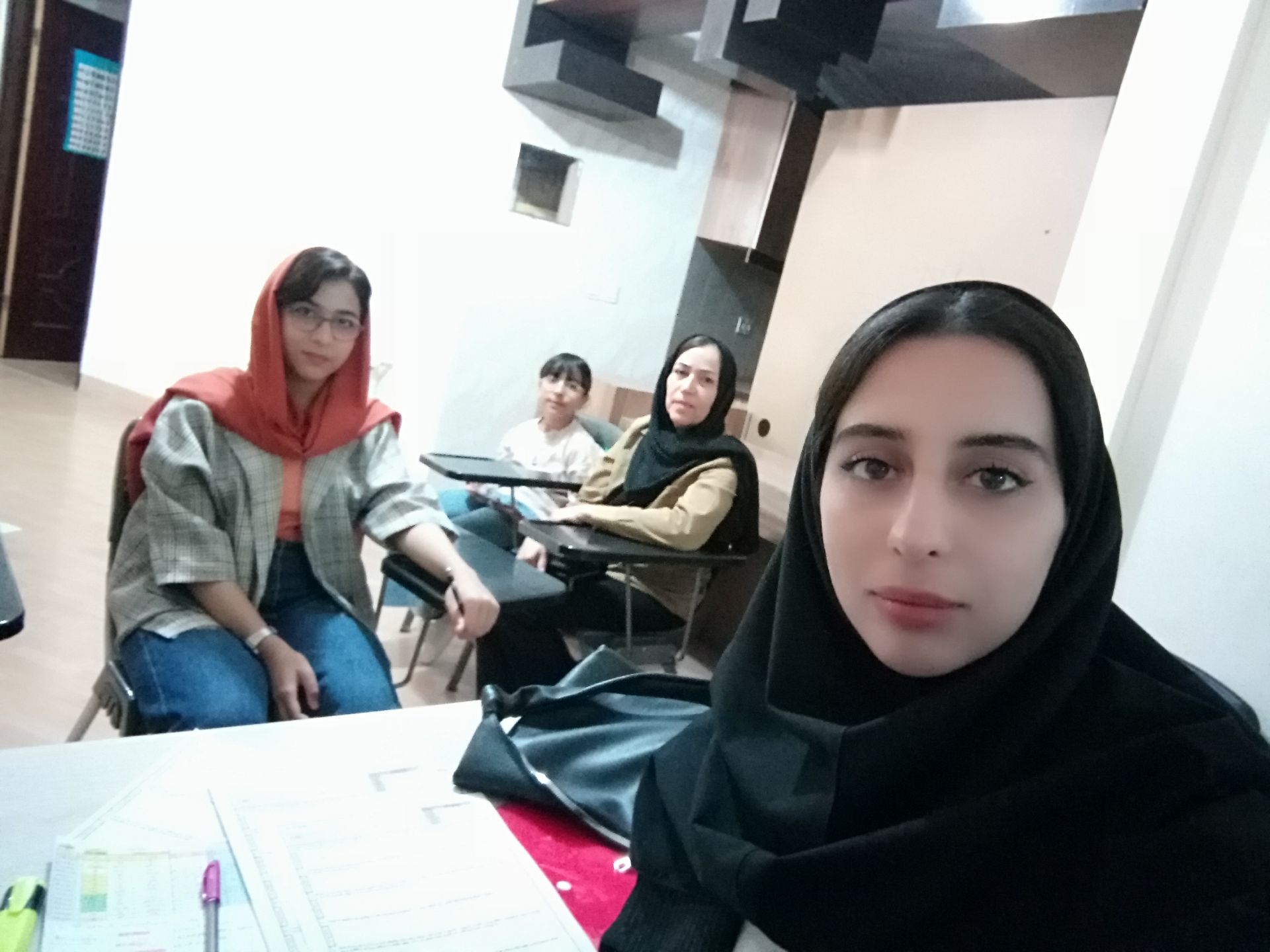 گفتگو بارها عبدالحسین زاده- قهرمان پیشرفت و پیوستگی