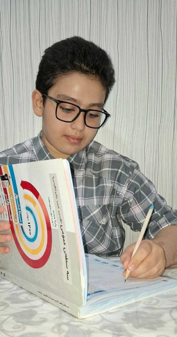 گفت و گو با قهرمان پیوستگی هفتم ؛ علی عباس گل آقایی