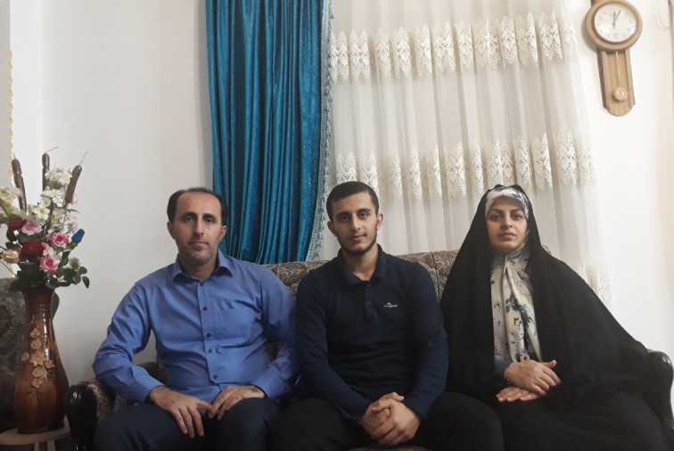 گفتگو با امیرحسین باقری زاد- میانگین تراز7300-دوازدهم انسانی