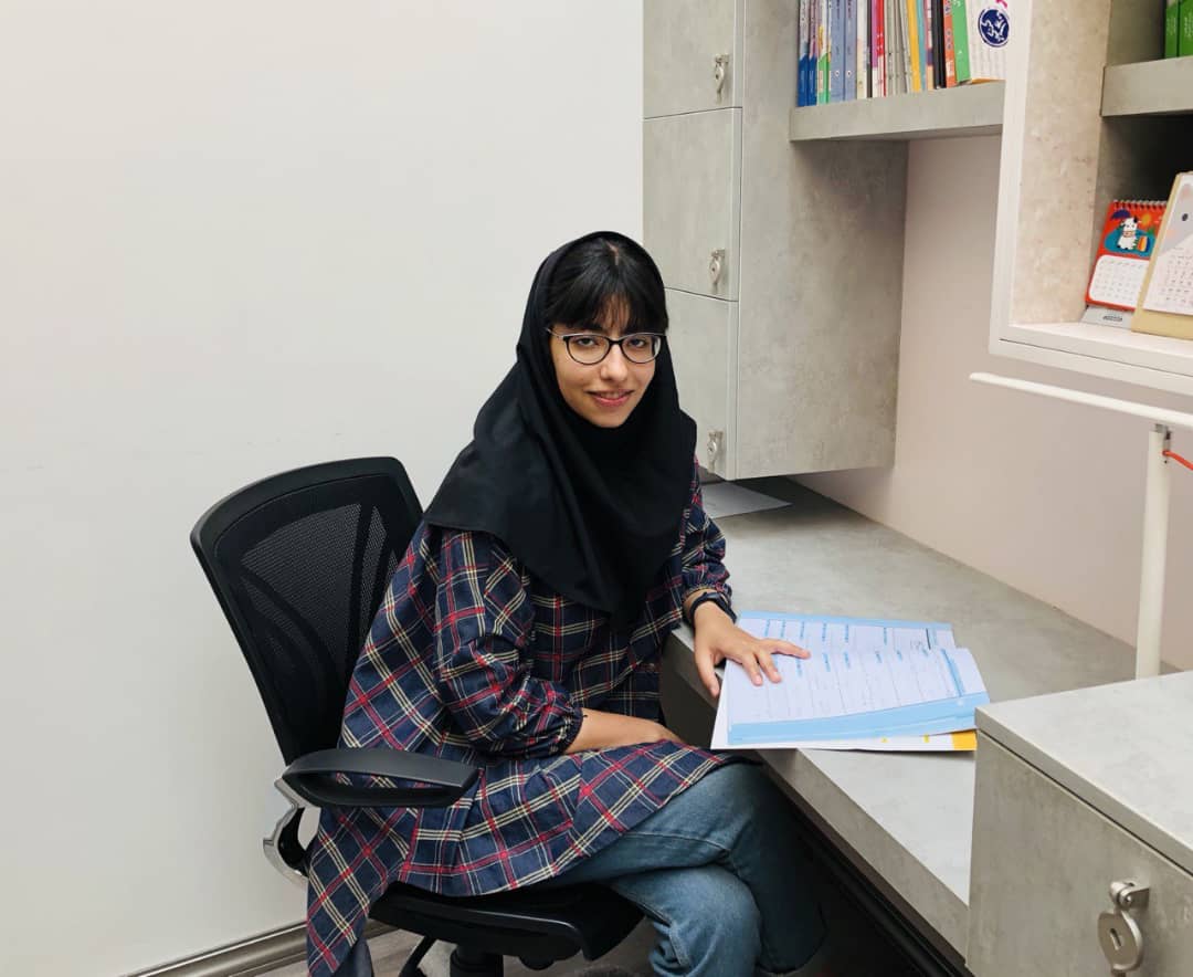 گفتگو با آیلین رسته - میانگین تراز 7647 - دوازدهم ریاضی