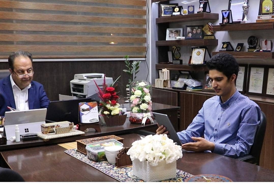 گفتگو با دانیال منتظری- رتبه 5 کشوری زبان و 36 منطقه 1 تجربی