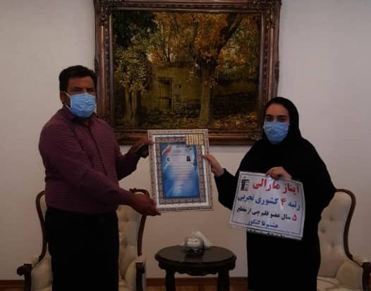 گفتگو با آیناز مارالی - رتبه 4 کشوری - کنکور تجربی 1400