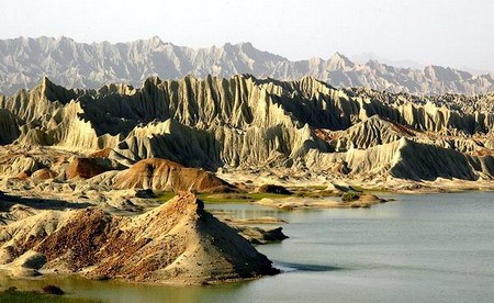 به شهر ما بیایید