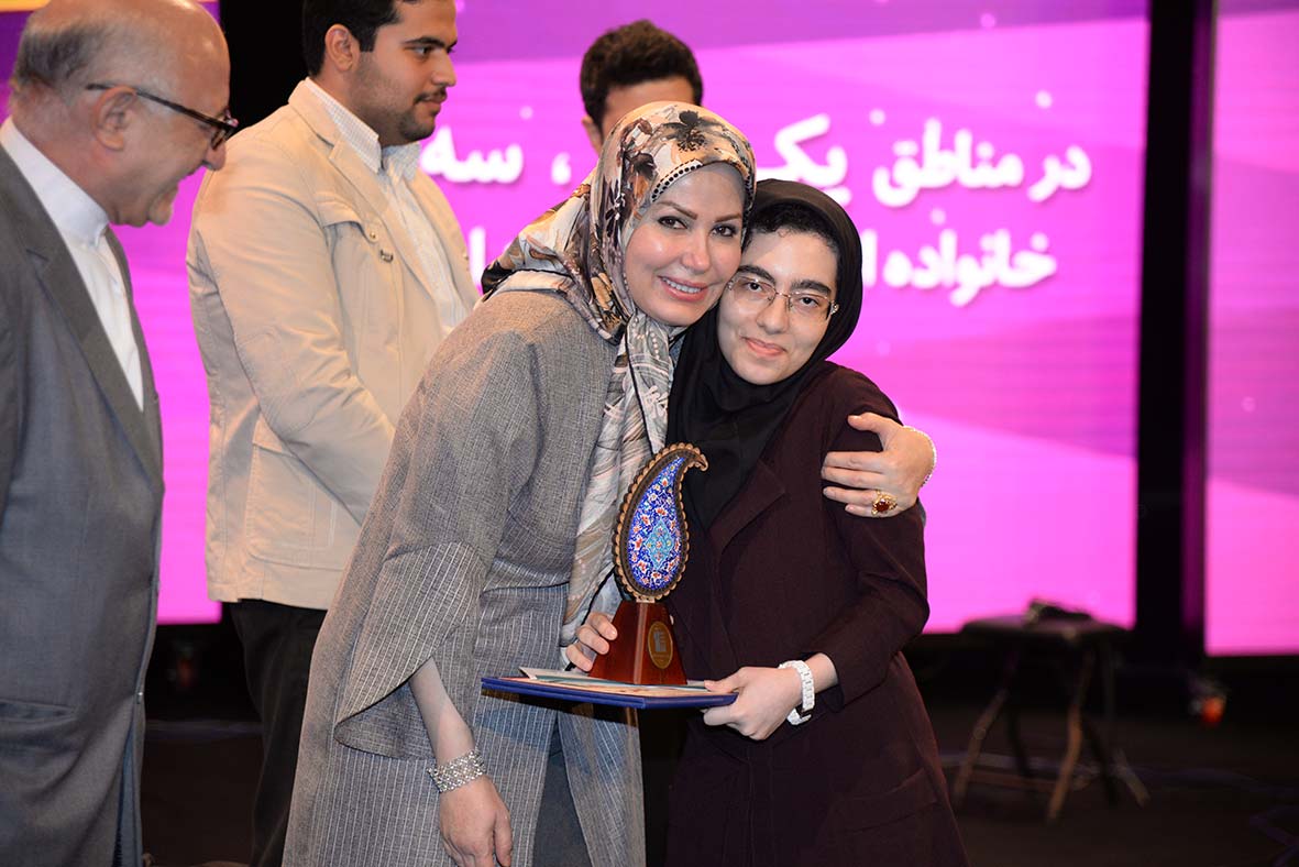 سارا کمالی زنوزی، رتبه‌ی 5 تجربی کشور