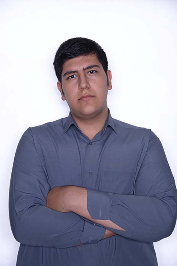 علیرضا یزدانی، رتبه‌ 9 تجربی ایثارگران