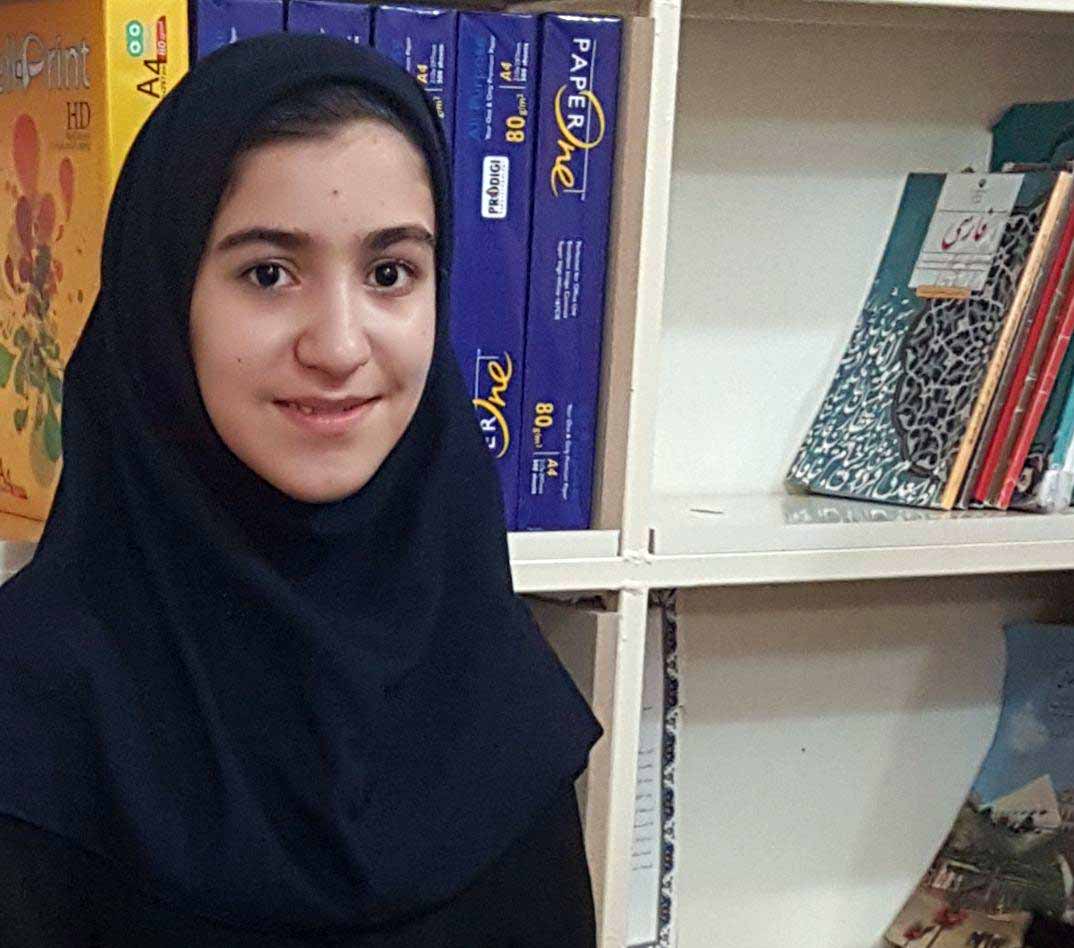 آیلین مظلومیپور، از دوم دبستان تا کلاس هشتم آیلین مظلومیپور، از دوم دبستان تا کلاس هشتم