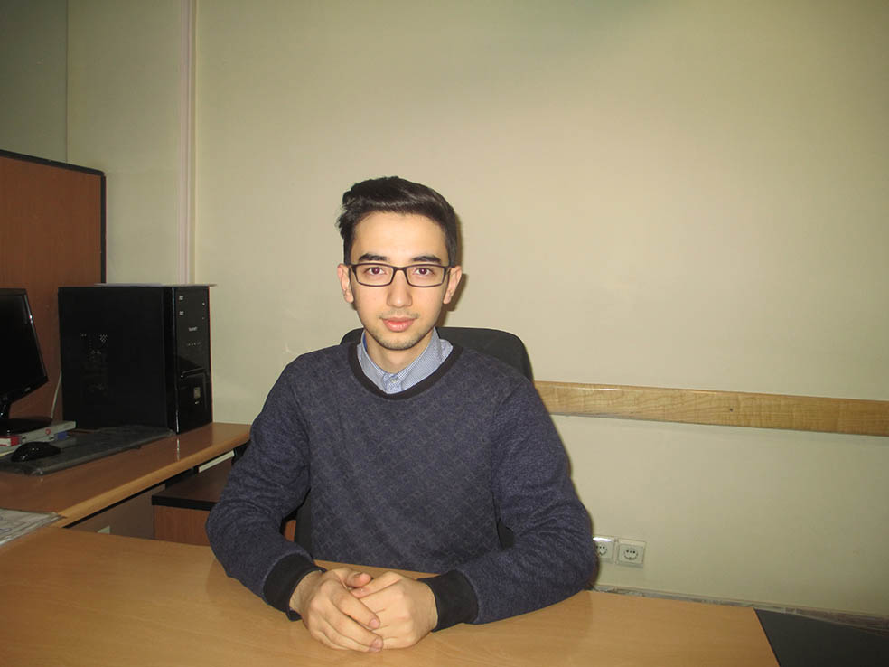 قهرمان پیشرفت: فرهاد سراجی، از رتبه 1419 سال 96 تا 87 سال 97